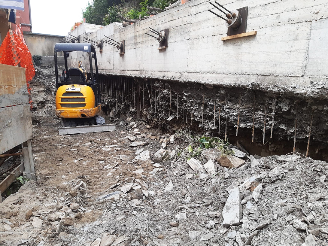 Avanzamento scavo e preparazione delle fasi successive del consolidamento.